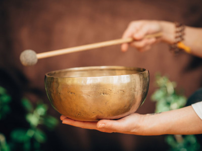 tibetan-singing-bowl-f4febbaa66fe44efbdb12edd31da1108.webp